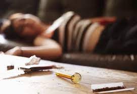 Copii drogaţi care îşi ucid părinţii, după ce statul a pierdut bătălia cu drogurile