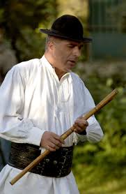 Departamentul pentru Tradiţii şi Identitate Românească, o bancă pentru depus valorile naţionale